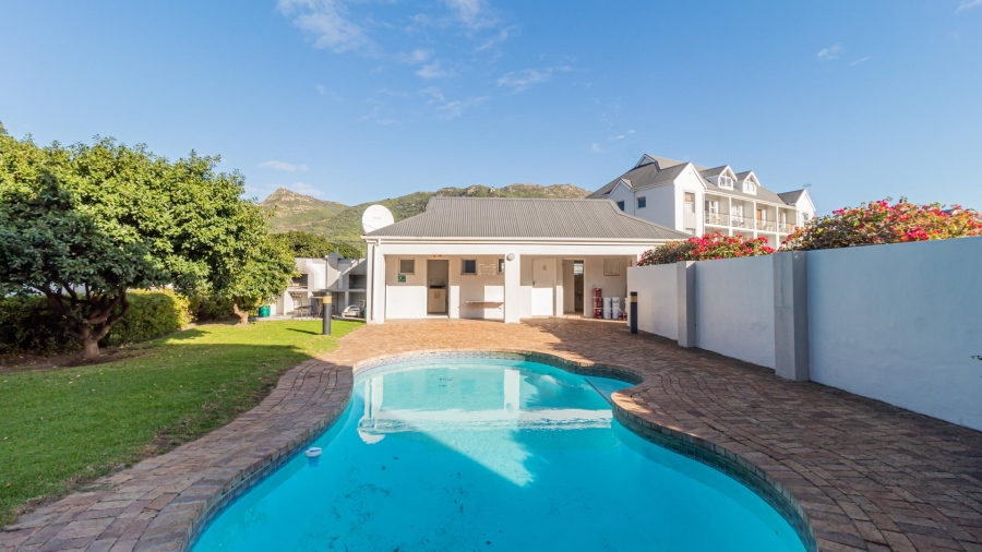 1 Bedroom Property for Sale in Beach Estate Western Cape